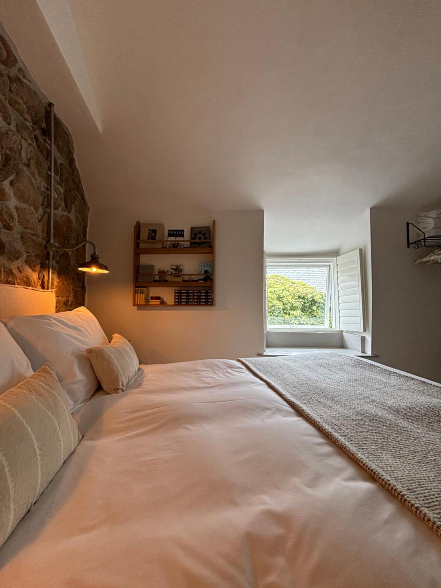 The Old Gallery - Charming Coastal Escape For Two Mousehole Kültér fotó